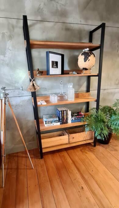Apartment 4 - Haddin Court - Chic Ny Loft Style Blenheim Exterior photo