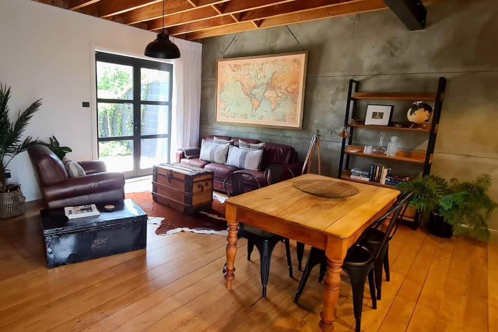 Apartment 4 - Haddin Court - Chic Ny Loft Style Blenheim Exterior photo